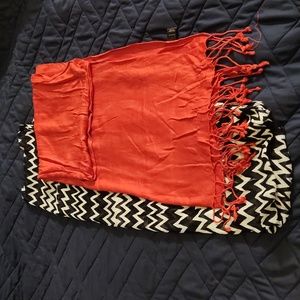 2 scarves
